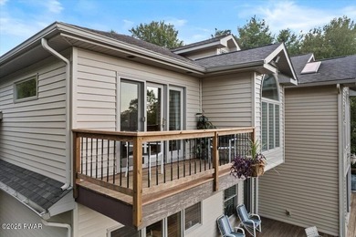 Perched high on a scenic hilltop in the heart of the Poconos - photo 11