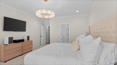 Experience modern luxury and everyday comfort in this stunning - photo 19
