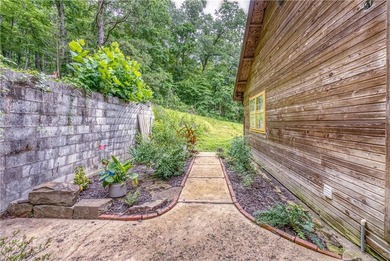 Incredible investment opportunity on 4.69 acres bordering the - photo 26