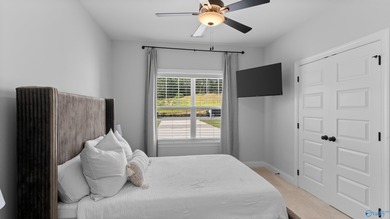 Experience modern luxury and everyday comfort in this stunning - photo 26