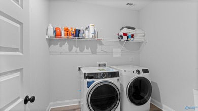 Experience modern luxury and everyday comfort in this stunning - photo 28