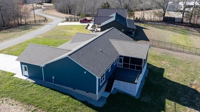 Discover the charm of new construction near Center Hill Lake - photo 11