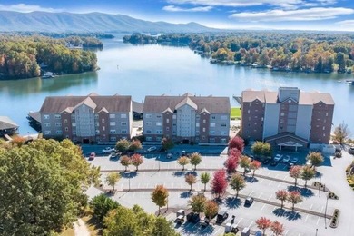 Smith Mountain Lake Home For Sale in Huddleston Virginia