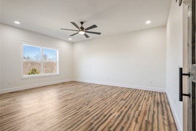 Discover the charm of new construction near Center Hill Lake - photo 30