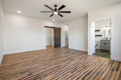 Discover the charm of new construction near Center Hill Lake - photo 31