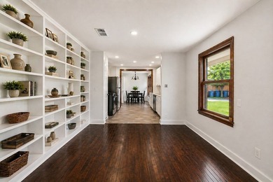Home or Opportunity - Flexible Use in a Prime Location! Welcome - photo 6