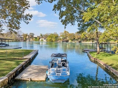 Lake Dunlap Home For Sale in New Braunfels Texas