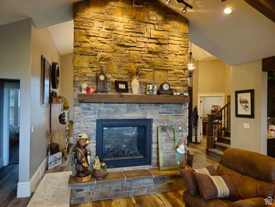 Welcome to this exceptional custom home in the beautiful - photo 7