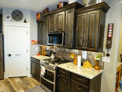 Welcome to this exceptional custom home in the beautiful - photo 9