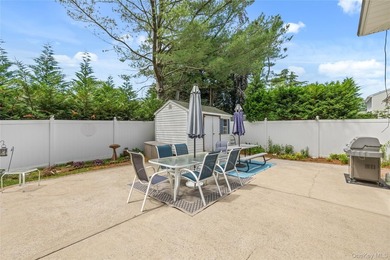 Spacious 4 bedroom, 2.5-bath split-level home offering plenty of - photo 18