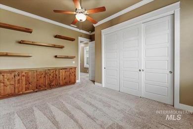 Experience exceptional quality and comfort in this beautifully - photo 25