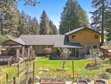 Welcome to this stunning North Idaho retreat in the coveted - photo 35
