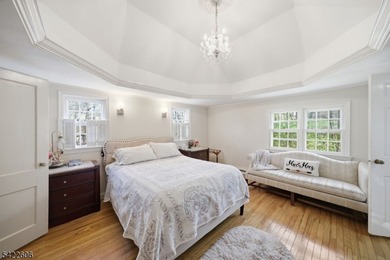 Charming Expanded Log Cabin in Lake Mohawk Country Club - photo 8