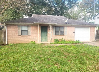 Lazy Creek Lake Home For Sale in Tyler Texas