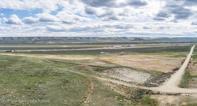 Take advantage of this large heavy industrial zoned property - photo 4
