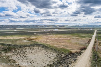 Take advantage of this large heavy industrial zoned property - photo 5