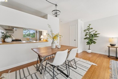 Rarely available Berkeley townhome! Built with a thoughtful - photo 14