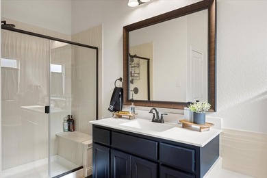 Assumable FHA Loan of 420,000 at 4.99! Sellers are - photo 22