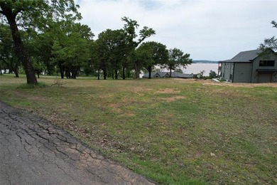 Enjoy vast lake views from your front porch when building on lot - photo 3