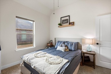 Assumable FHA Loan of 420,000 at 4.99! Sellers are - photo 26
