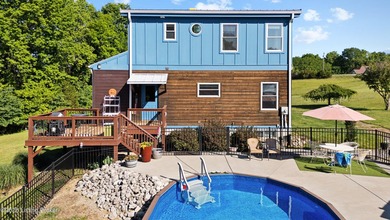 Additional listing photo 2