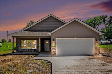 Lake Concord Home For Sale in Plattsburg Missouri