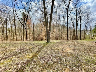 Lake Cumberland Lot For Sale in Jamestown Kentucky