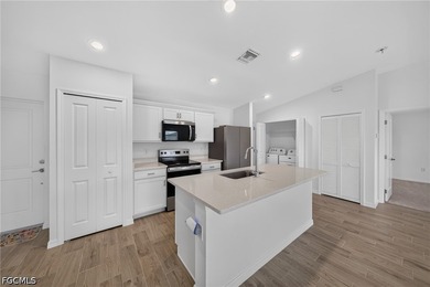 2025-built Bristol plan by Coaston Homes offering 3 bedrooms, 2 - photo 7