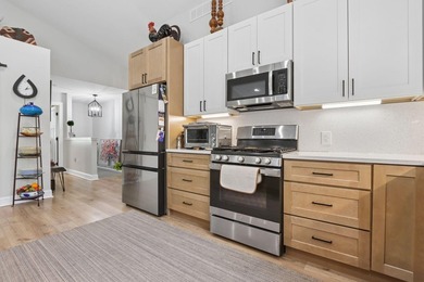 Experience the perfect blend of modern design and everyday - photo 8