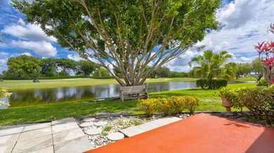 Beautifully Remodeled 2 Bedroom / 2 Bathroom Villa in - photo 1