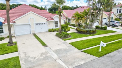 Beautifully Remodeled 2 Bedroom / 2 Bathroom Villa in - photo 2
