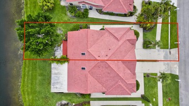 Beautifully Remodeled 2 Bedroom / 2 Bathroom Villa in - photo 8