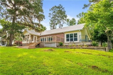 Lake Home For Sale in Colfax, Louisiana
