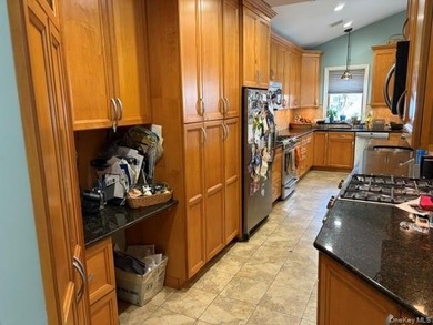 Welcome to this Rare home located on*Charm Circle*. Expanded and - photo 11
