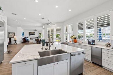 Coastal-Inspired Deepwater Estate sited one lot off the - photo 11