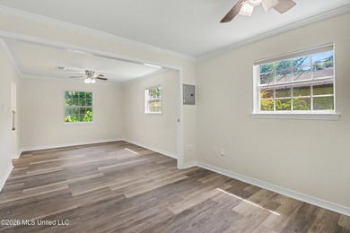 Great home in College Park perfect for First Time Home Buyer - photo 13