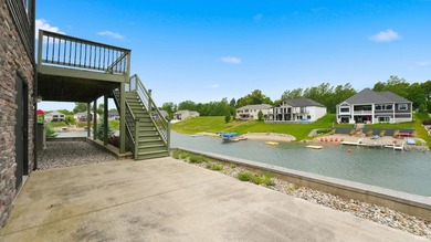 Located on one of Indiana's premier all-sports lakes, this - photo 33