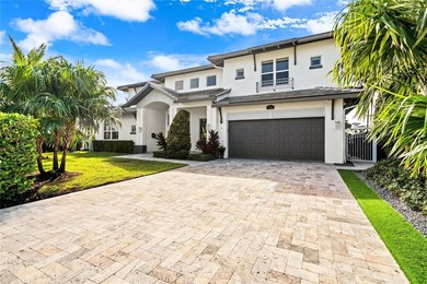 Coastal-Inspired Deepwater Estate sited one lot off the - photo 46