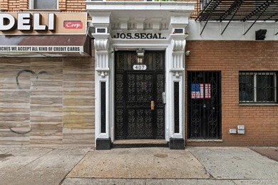 **A prewar two-bedroom in the heart of Williamsburg, priced to - photo 1