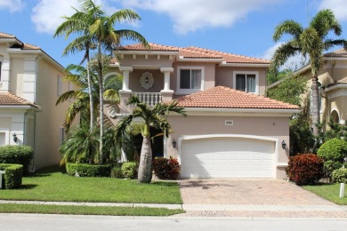 Lake Home For Sale in Boynton Beach, Florida