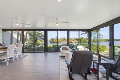 Experience the ultimate in waterfront living in this stunning - photo 4