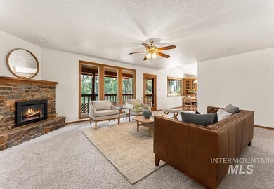 Nestled on 3.45 private acres in Wilderness Ranch on Daggett - photo 17