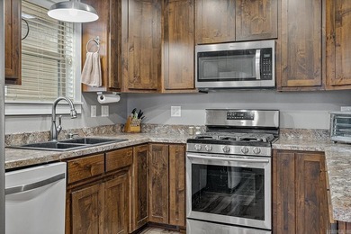 Unique opportunity for a turnkey Lake House on Norfolk! Seller - photo 23
