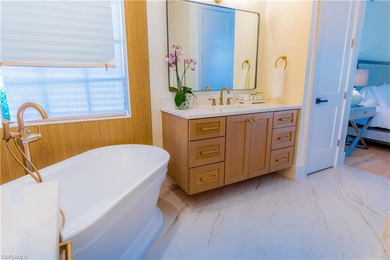 AMAZING and UNIQUE OPPORTUNITY for 5 BEDROOM, 4 1/12 BATH HOME - photo 24