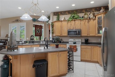 Bring the family home to Emerald Estates of Citrus Hills and - photo 26