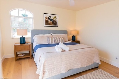AMAZING and UNIQUE OPPORTUNITY for 5 BEDROOM, 4 1/12 BATH HOME - photo 31