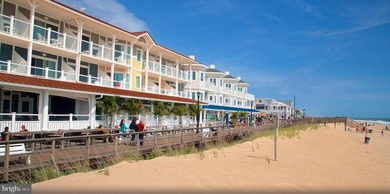 Oceanfront Lot - Rare Offering! This 50' x 260' parcel presents - photo 11