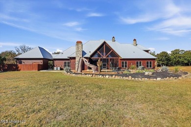 Whispering Pines Plantation is one of the finest High Fenced - photo 11