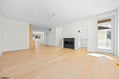 Welcome to 121 N Quincy - Ready for immediate occupancy!! Luxury