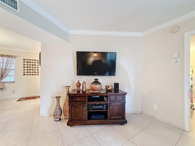 Step inside to discover an updated kitchen with modern finishes - photo 18